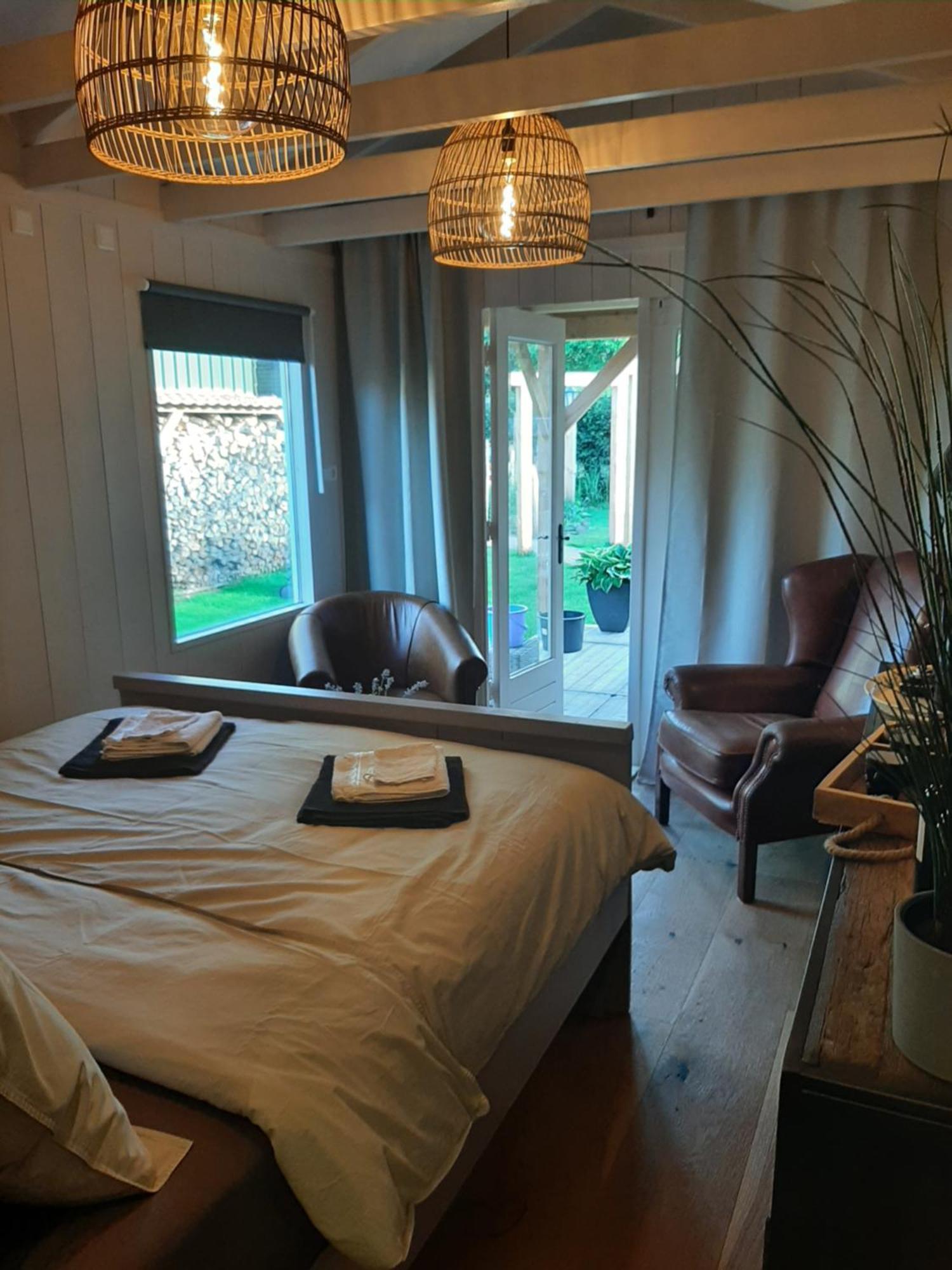 Bed En Breakfast Gees Esterno foto